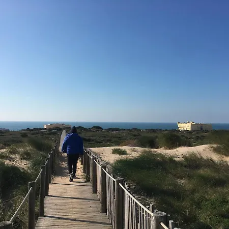 Family 5min Away From Guincho 펜션 카스카이스